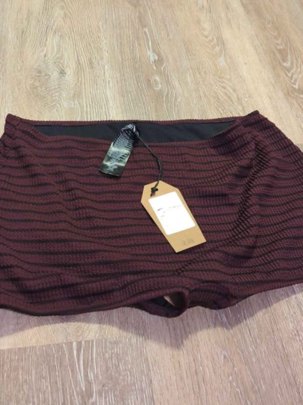 DISTURBIA Mire Stripe High Waist Swim Shorts Burgundy US14 new